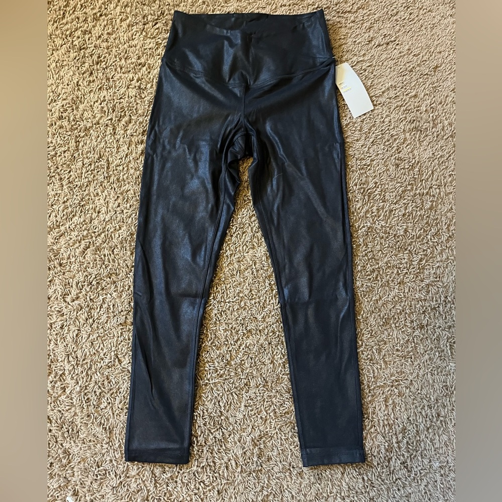 Brand new with tags; Z by Zella High Waist Crossband Shine 7/8 Leggings